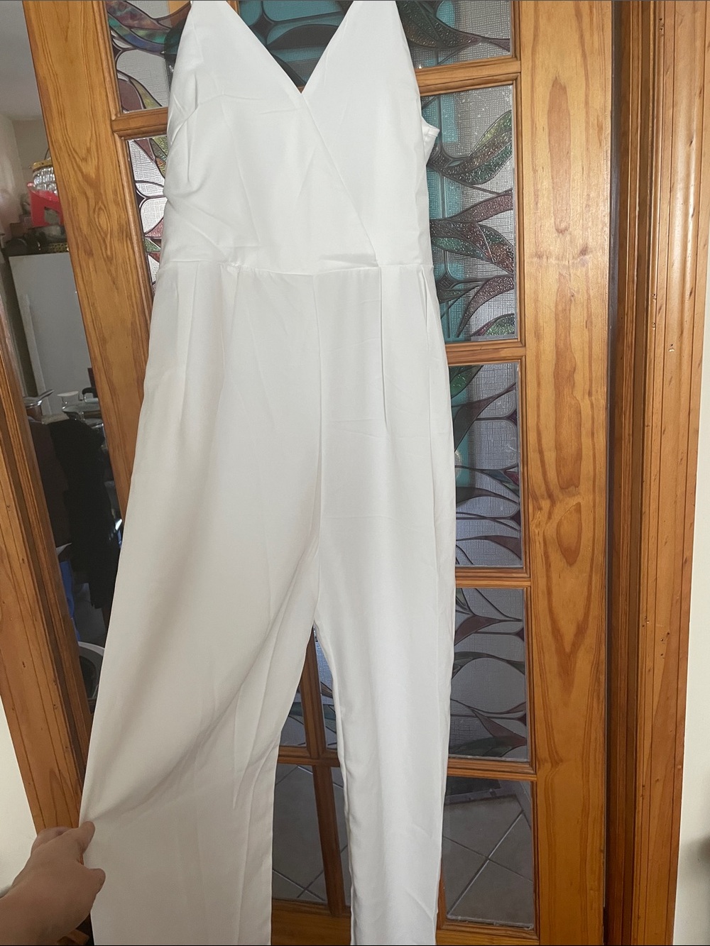 New Women's White V-Neck Sleeveless Jumpsuit Size medium